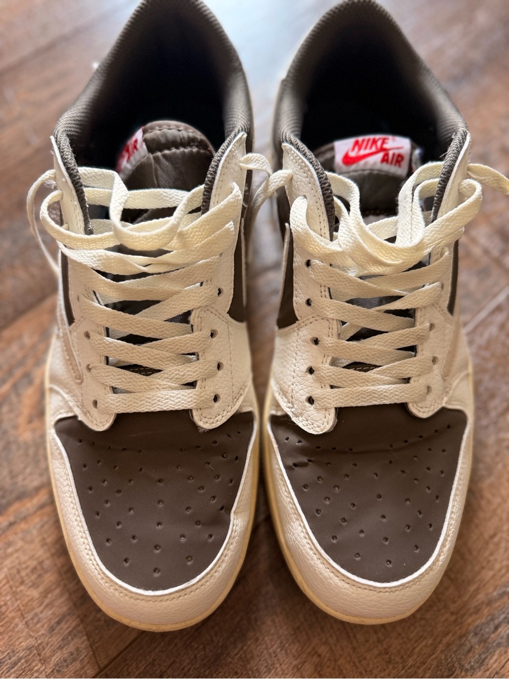 Air Men’s Travis Scott Low-Top Sneakers in Brown and Cream